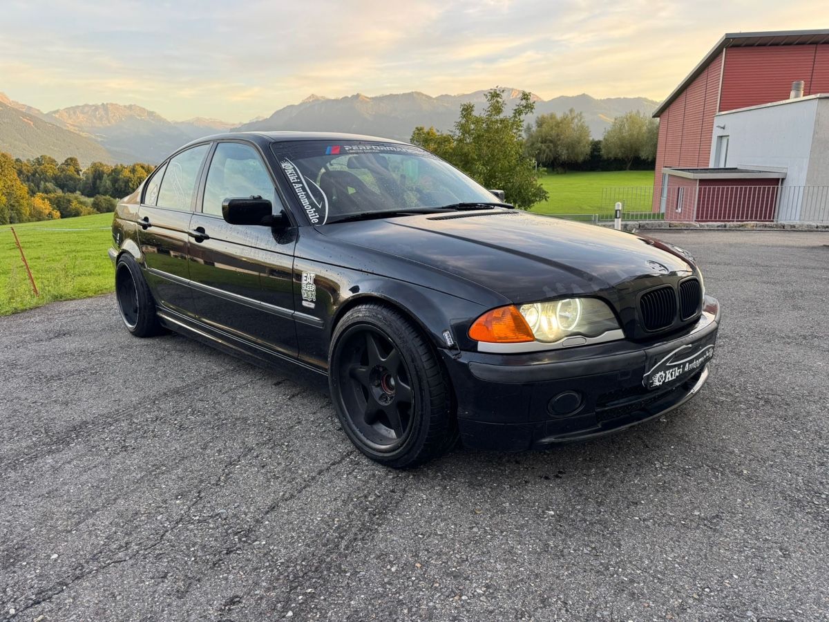 BMW E46 330i Drift - Image 3