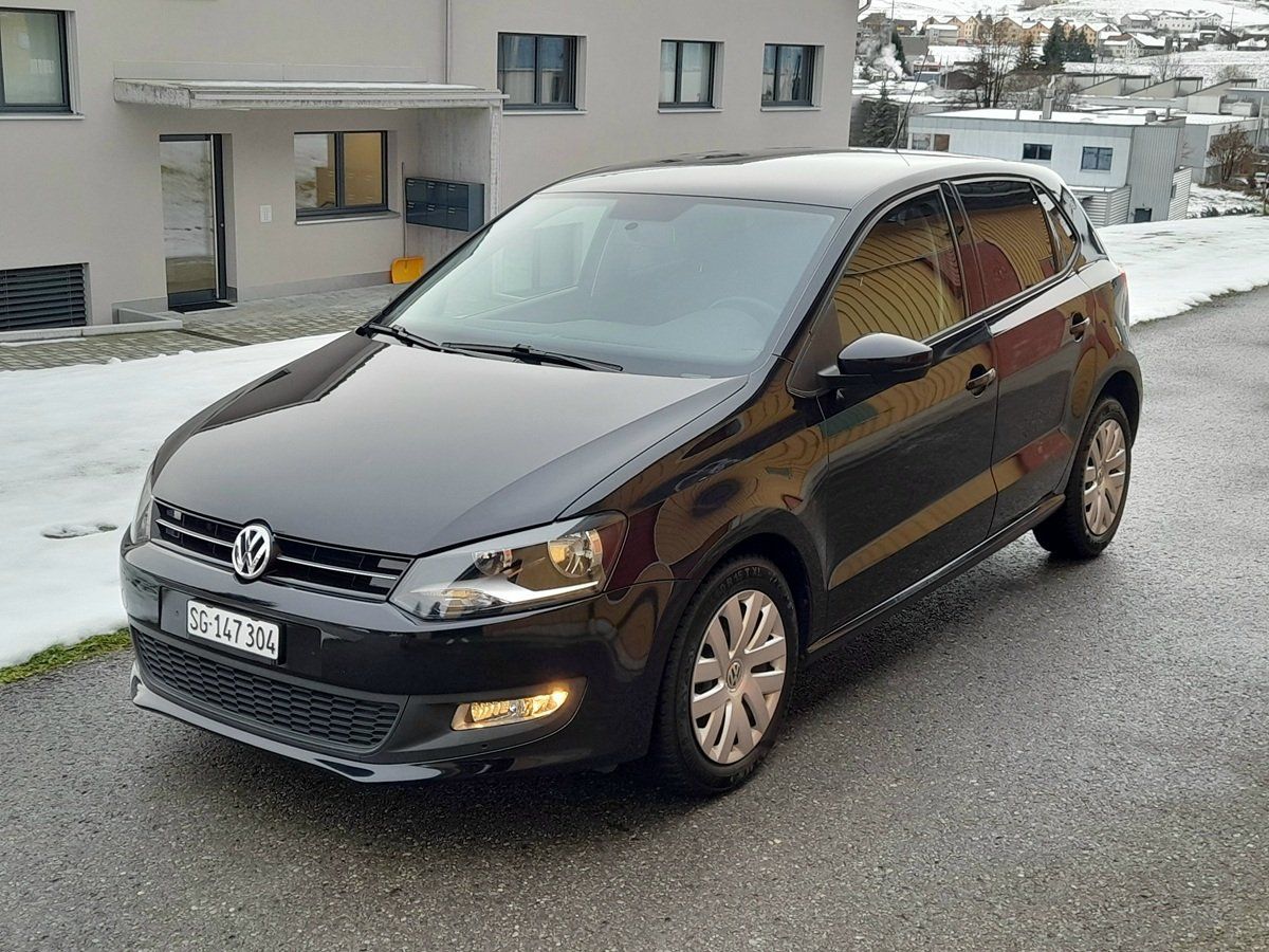 VW Polo 1.2 TSI Turbo appena uscito dalla concessionaria e con un grande servizio - Image 1