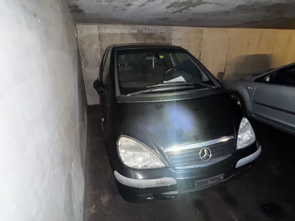 Mercedes Benz - Image 2