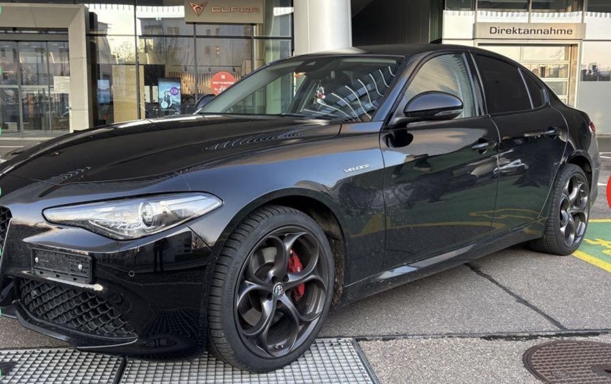 Alfa Romeo Giulia 2.0 Q4 Veloce – 280 CV – Trazione integrale - Image 1