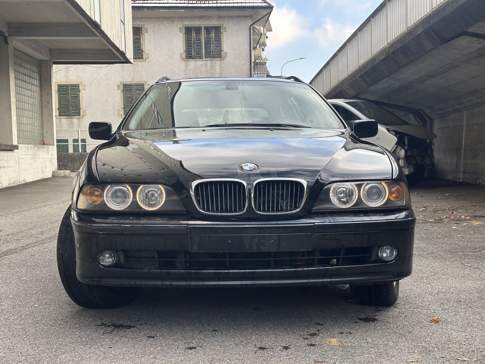 BMW 530i 2001 (215466 km) Touring, Automatico, Facelift OHNE MFK
