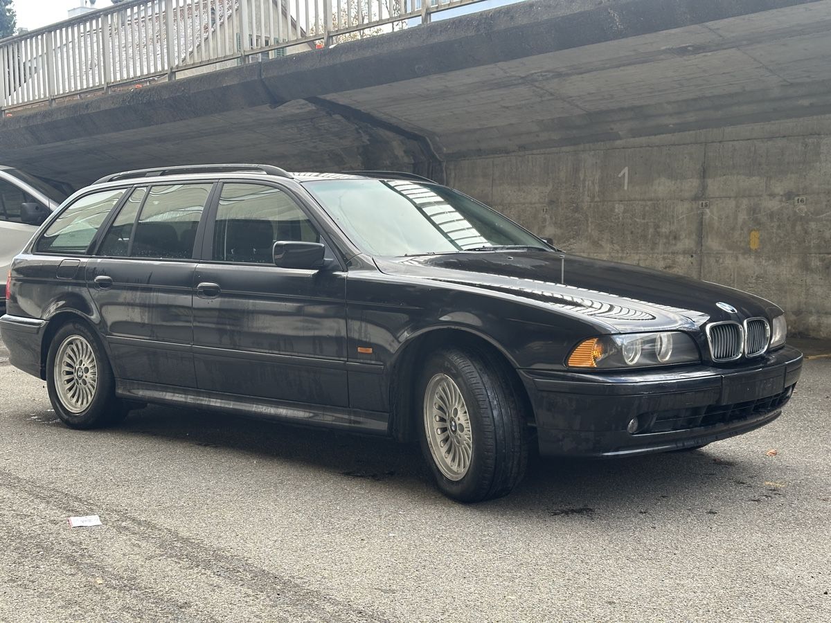 BMW 530i 2001 (215466 km) Touring, Automatico, Facelift OHNE MFK - Image 3