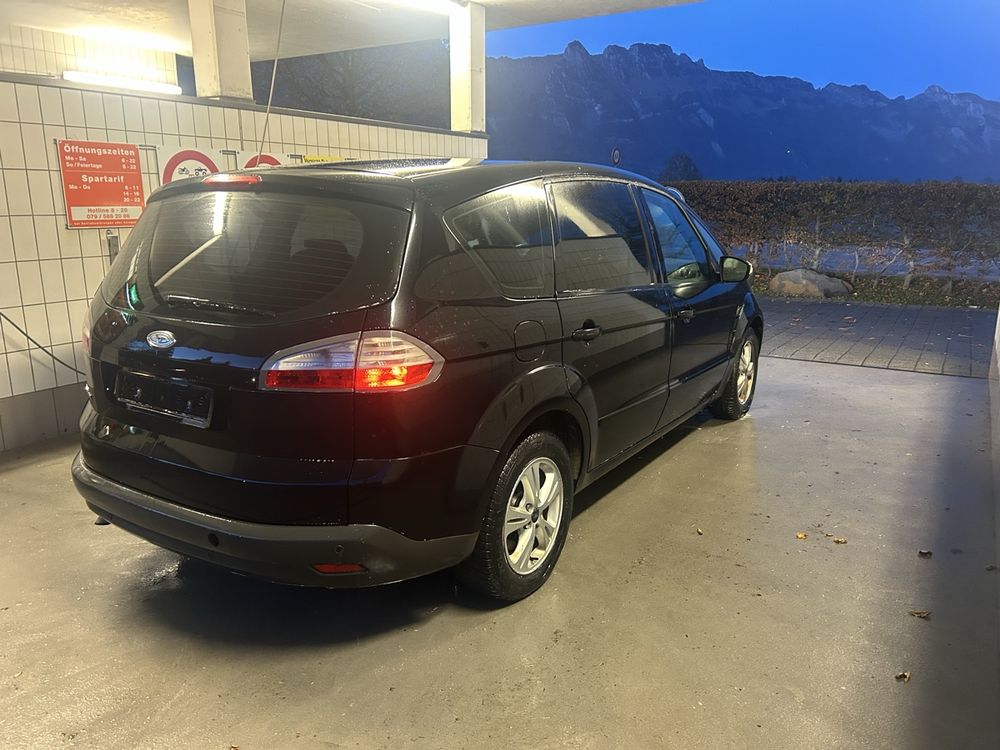 Ford S-Max 2.0l, JG 2008, ottimo stato, adatto per l'inverno!