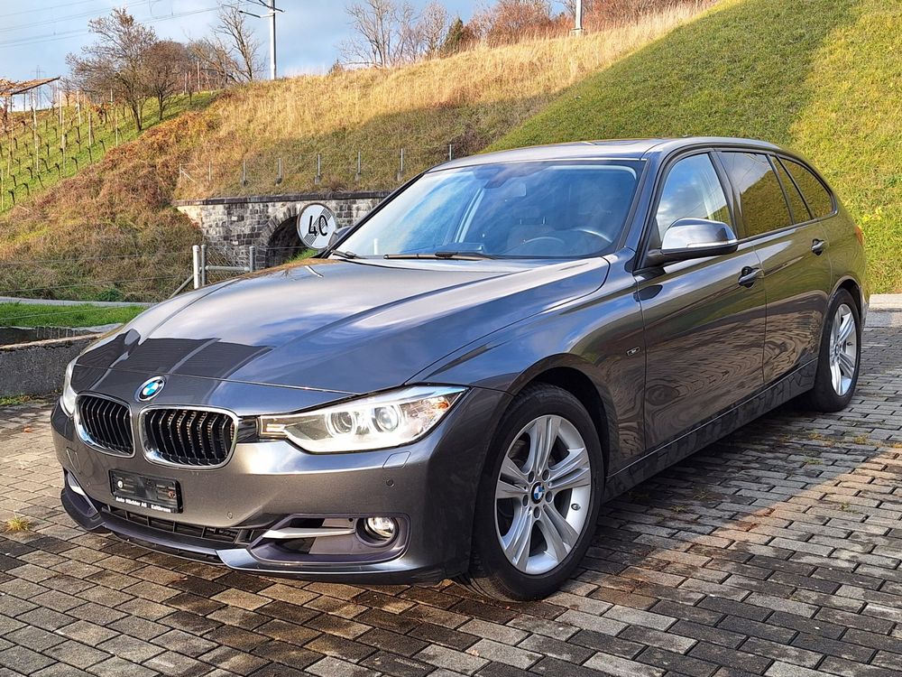 BMW 320i Touring F31, anno 09.2014, appena uscito dalla fabbrica, in vendita.