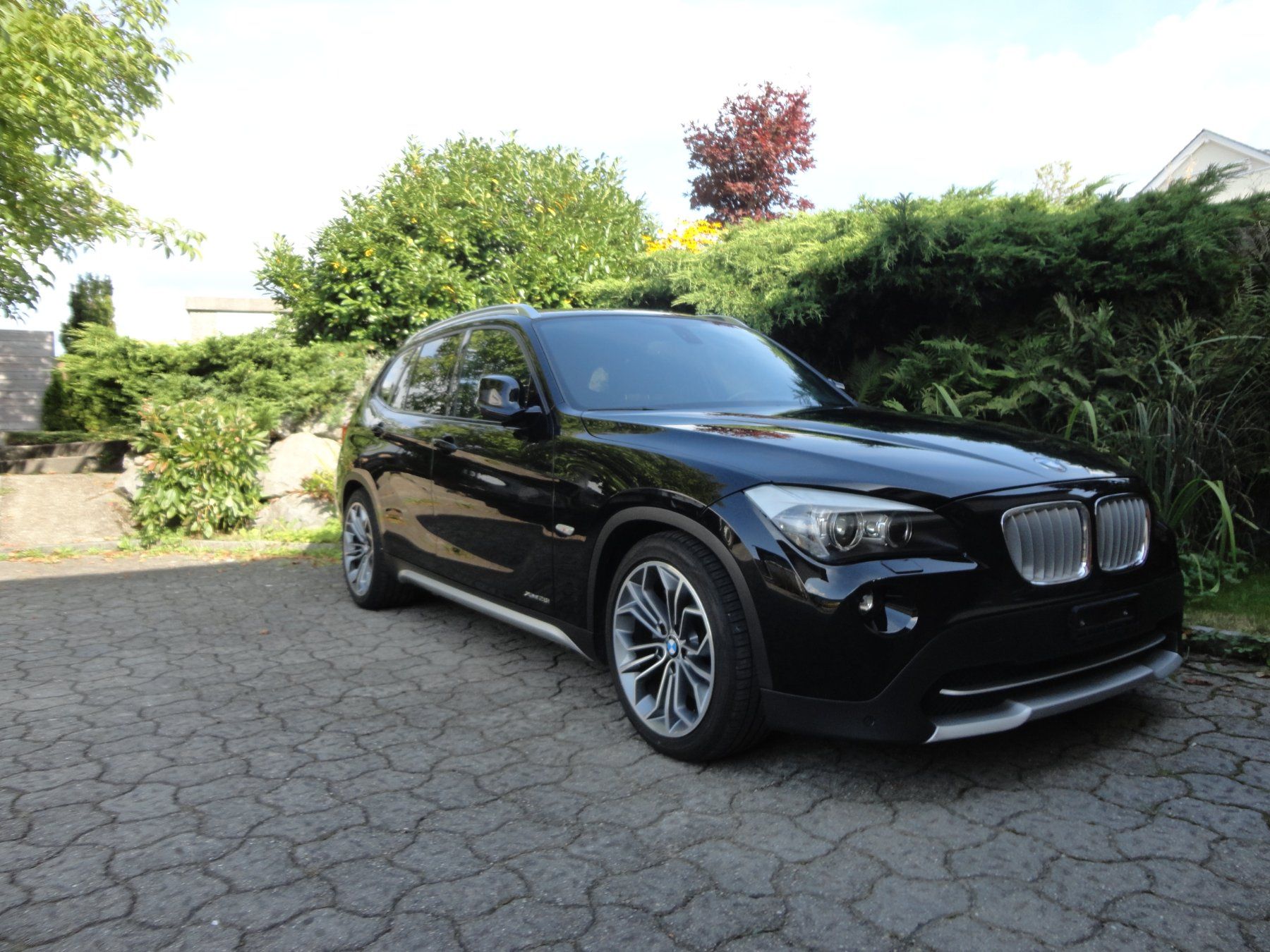 Veicolo svizzero BMW X1 xDrive28i - Image 3