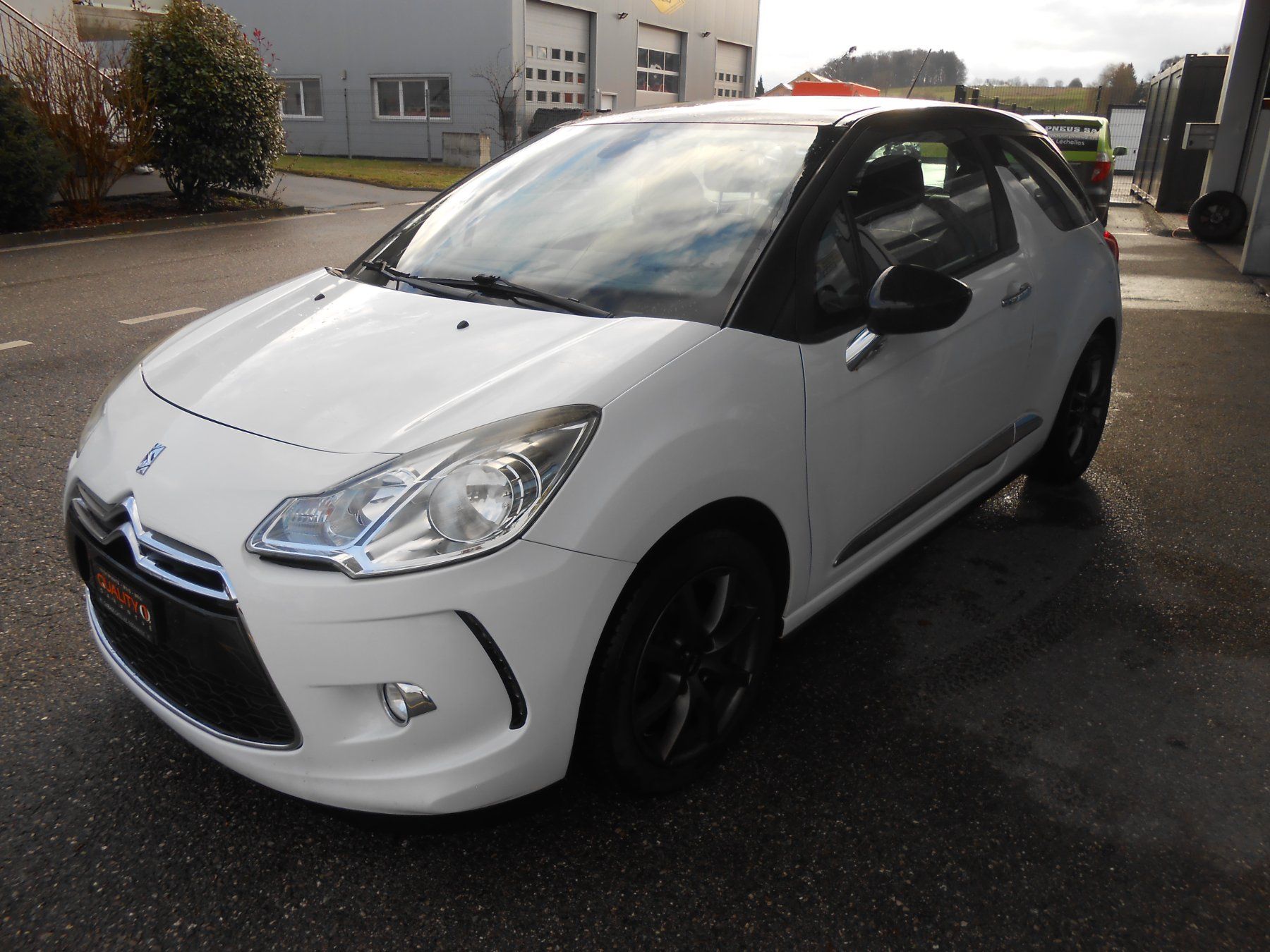 Citroën DS3 1.2i con esperienza a partire da 1800.- - Image 3