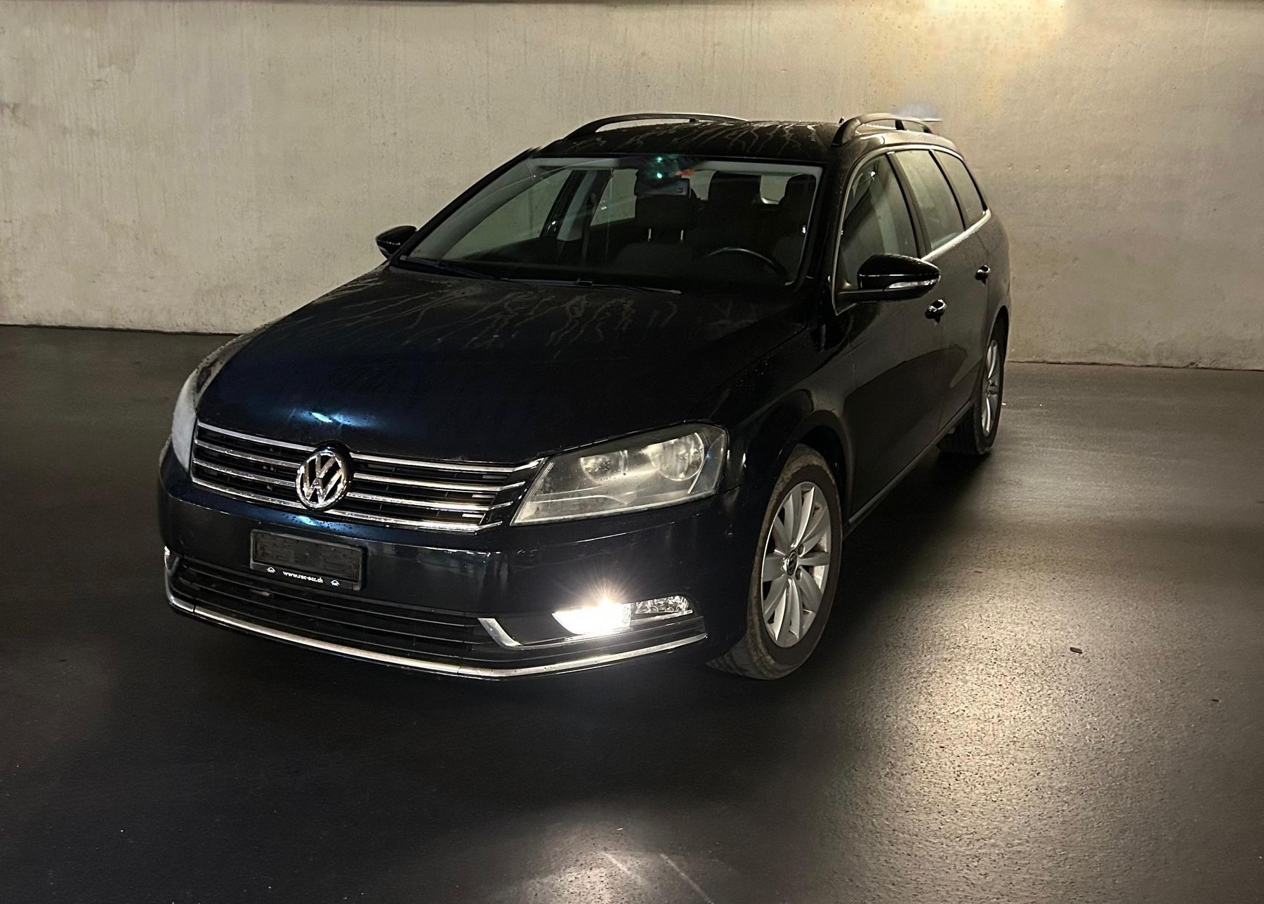 VW Passat 1.8 automatico - nuovo da MFK, in ottime condizioni, da CHF 1.- - Image 1
