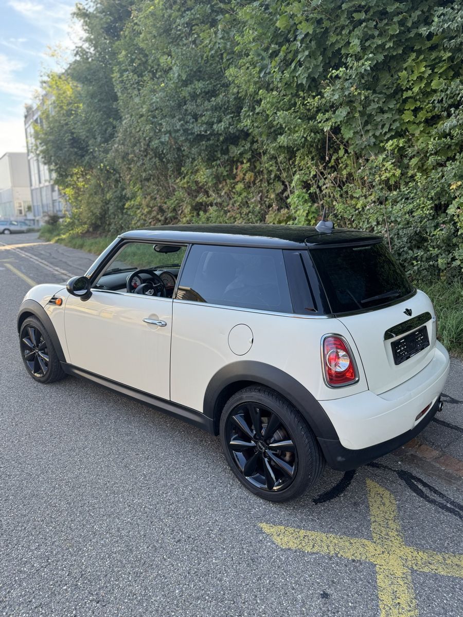 Mini Cooper 1.6 - Image 3