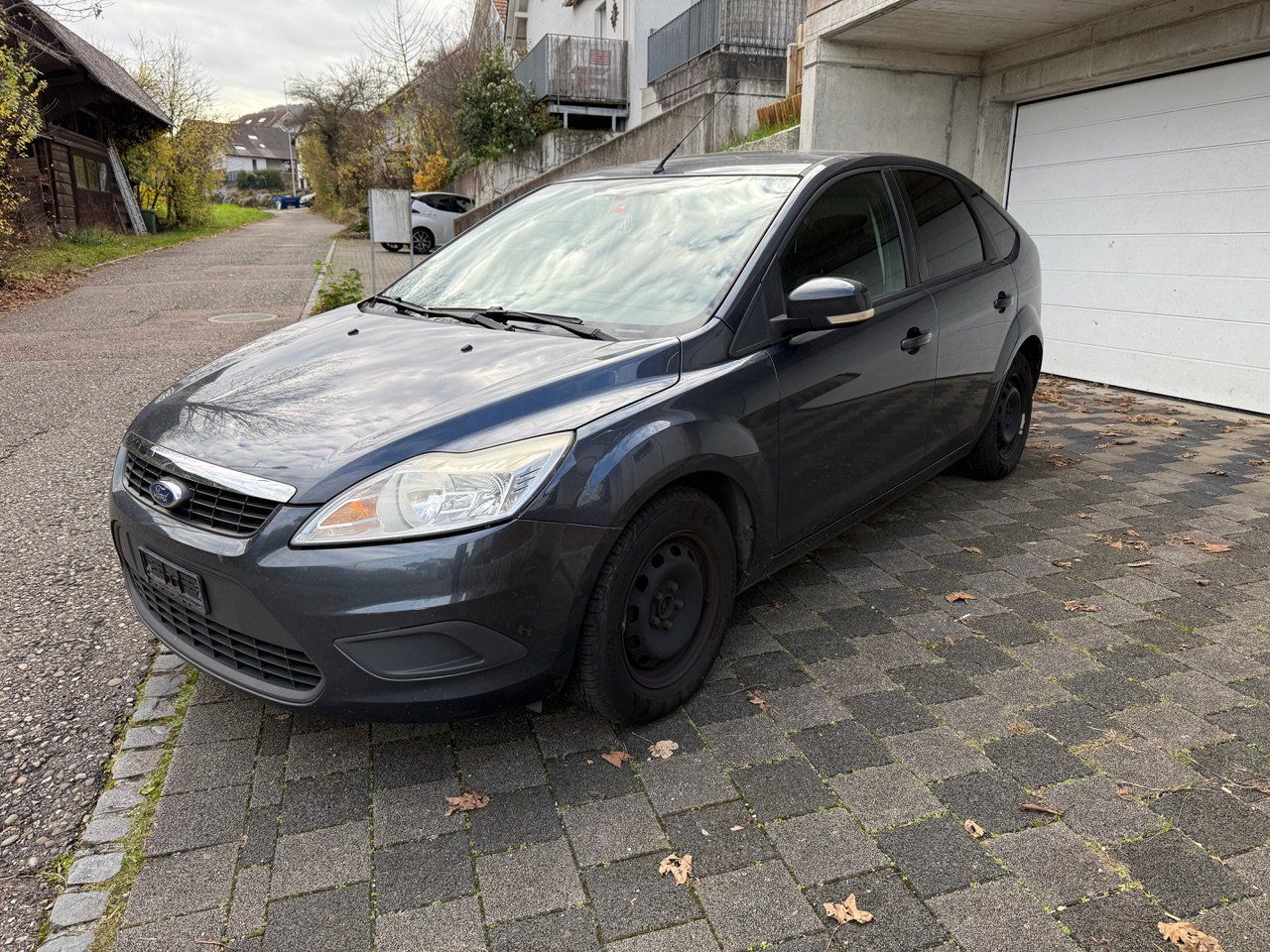 Ford Focus 1,6 16V - Image 1