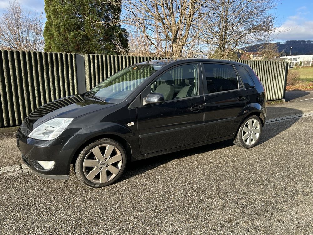 Ford Fiesta, Automatico