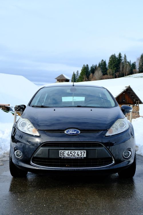 Ford Fiesta 1.4 per la preparazione o per il donatore di parti - Image 2