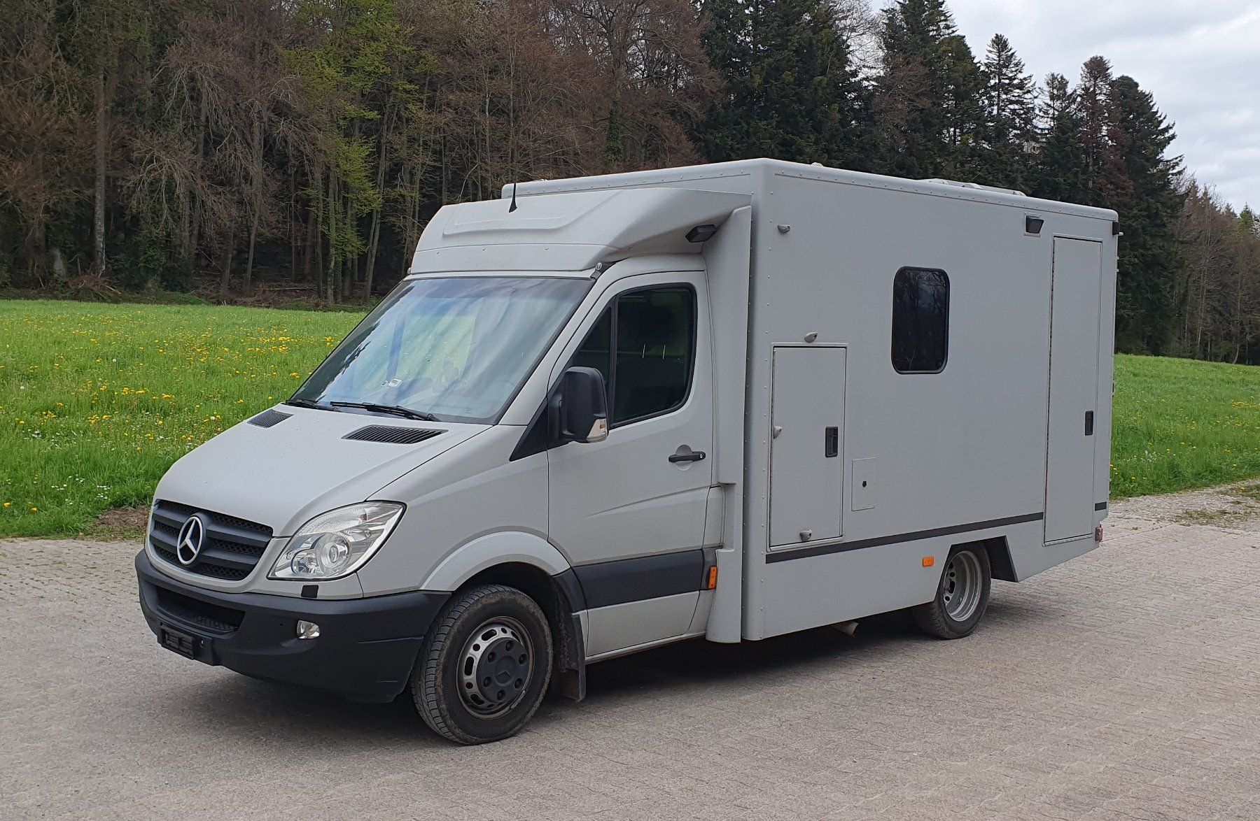 Camperbus, Mercedes Benz 518 CDI - Image 1