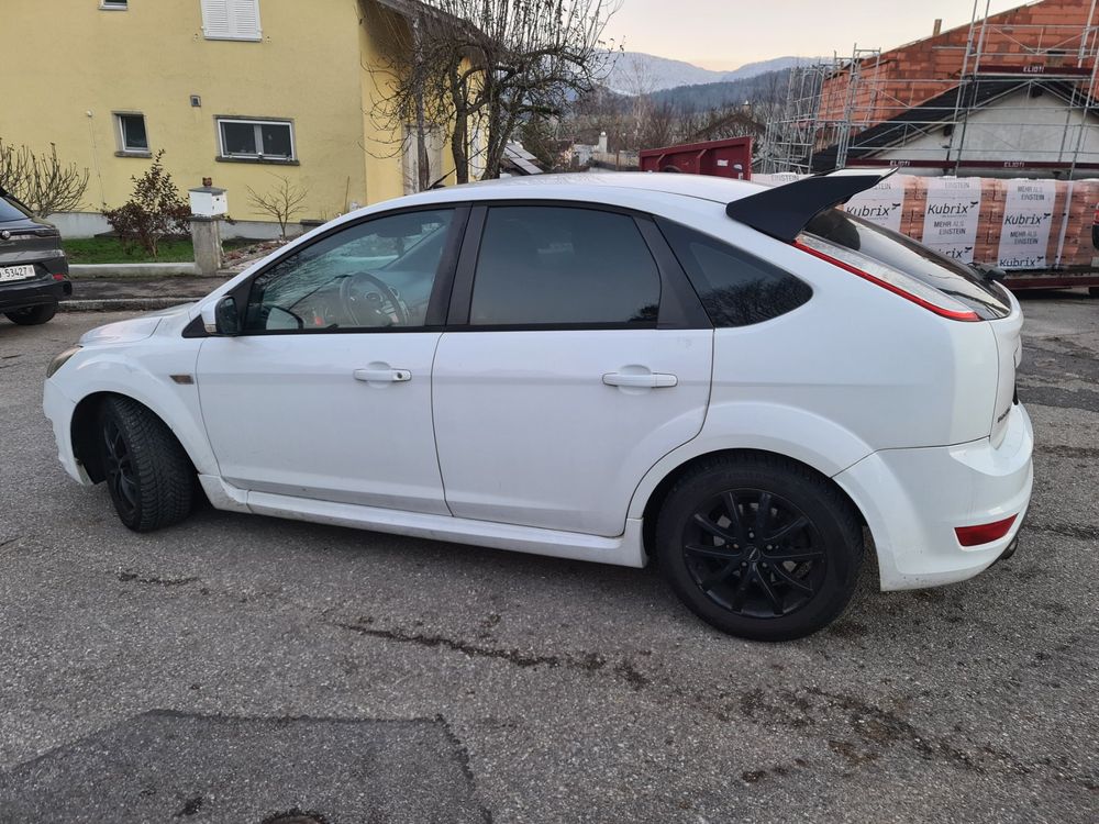 Ford Focus ST 2.5 Turbo - Image 2