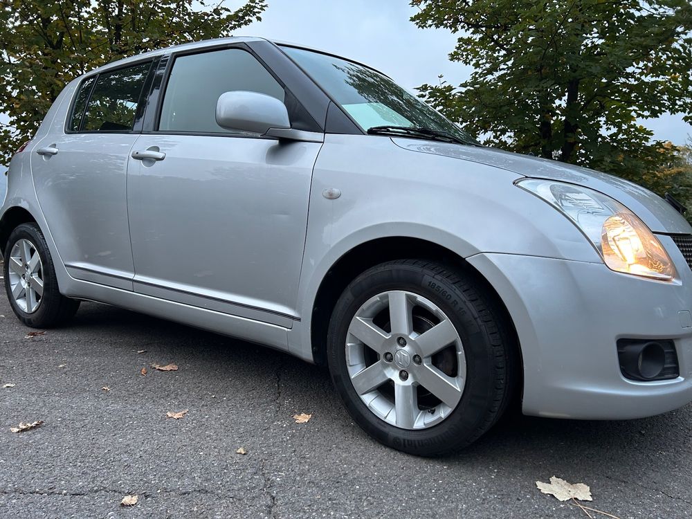Suzuki Swift 1.3i GL 16V 4x4