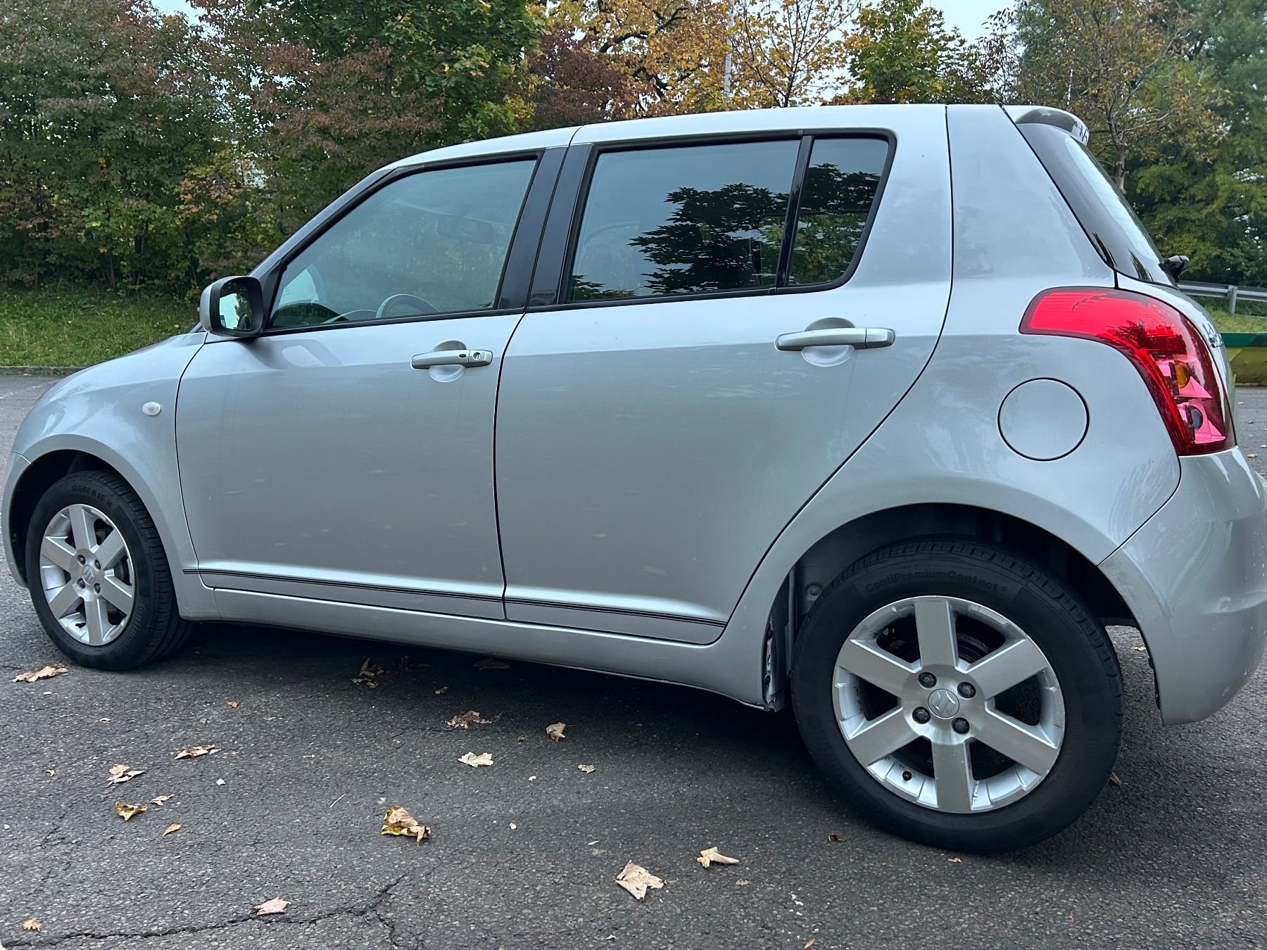 Suzuki Swift 1.3i GL 16V 4x4 - Image 3