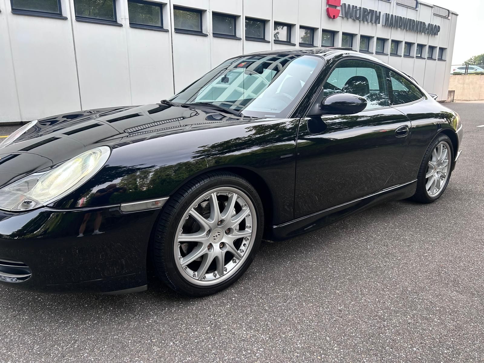 Porsche 911 996 3.4 Carrera 4 - Image 1