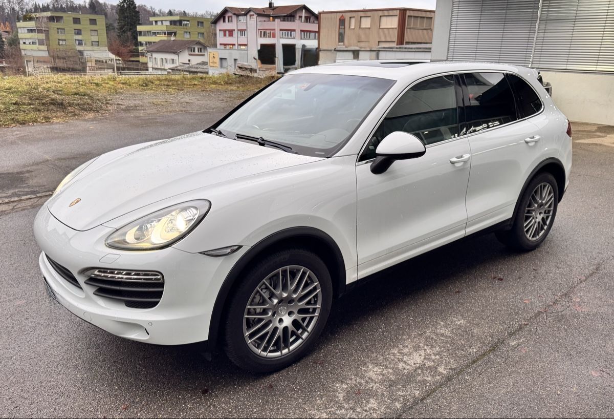 Porsche Cayenne S con garanzia approvata - Image 3