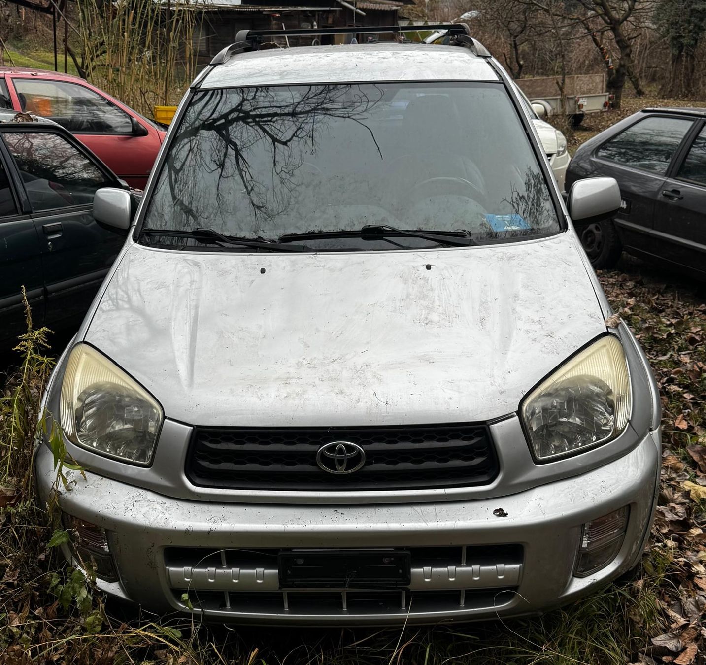 Toyota RAV-4 2.0 con gancio di traino - Image 1