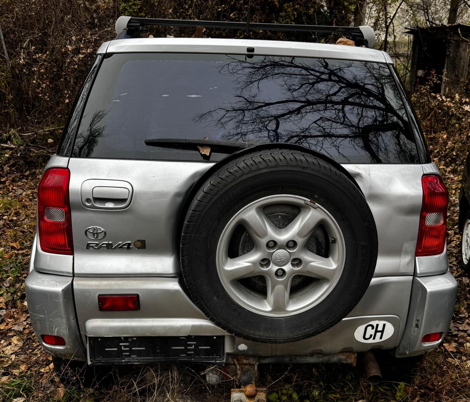 Toyota RAV-4 2.0 con gancio di traino - Image 3