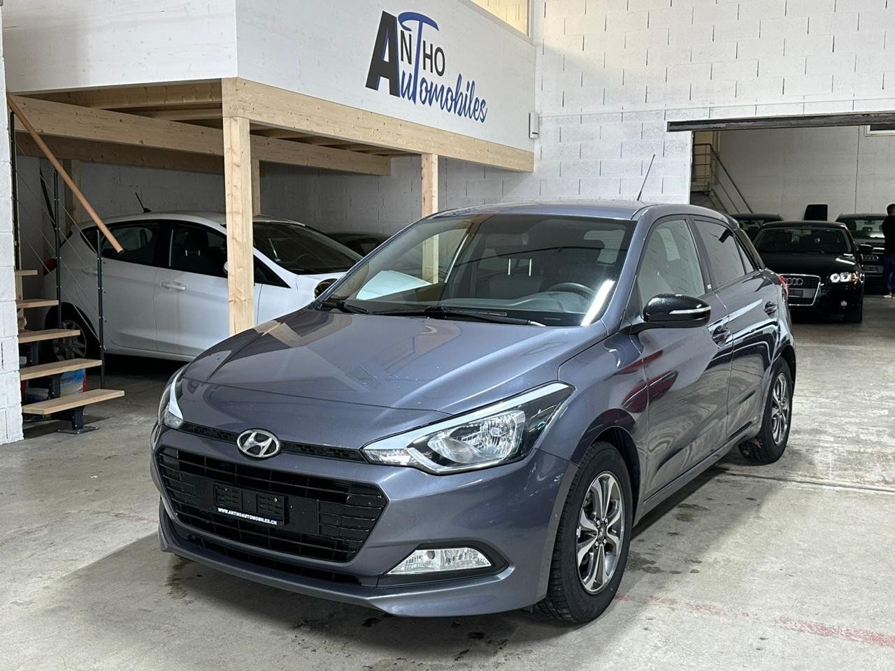 Hyundai i20 1.2 Amplia - Image 1