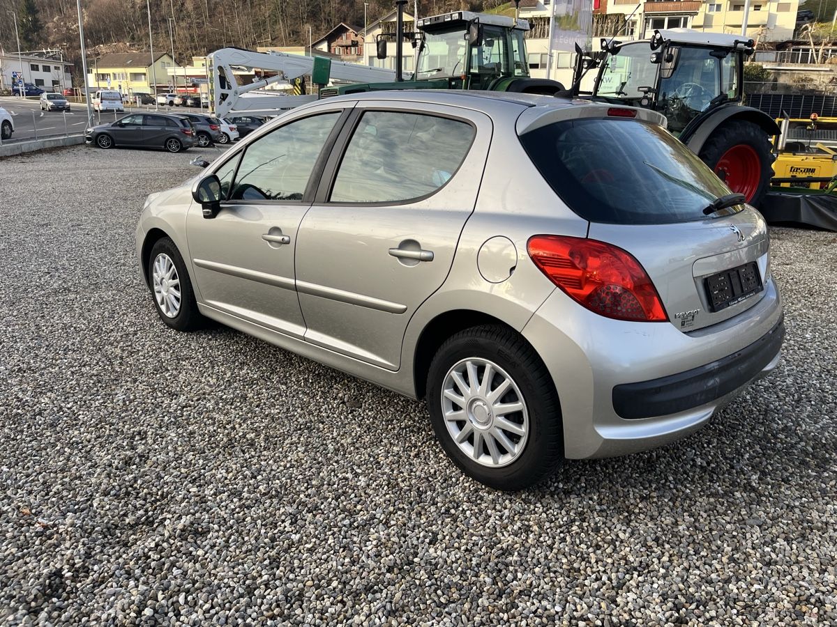 Da 1.- Peugeot 207 1.6 Automatico MFK - Image 3
