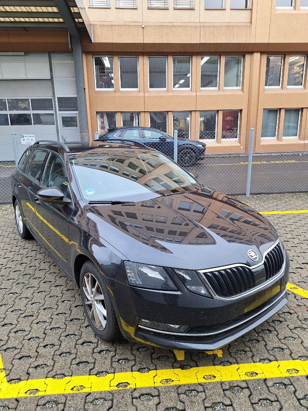 Skoda Octavia 1.4 TSI - Image 1