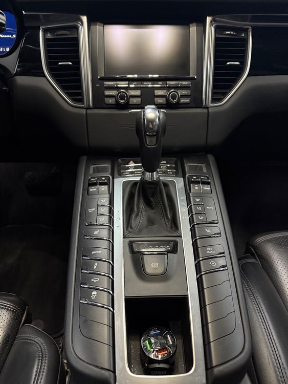 Porsche Macan S PDK - 3.0 Twin Turbo - Image 2