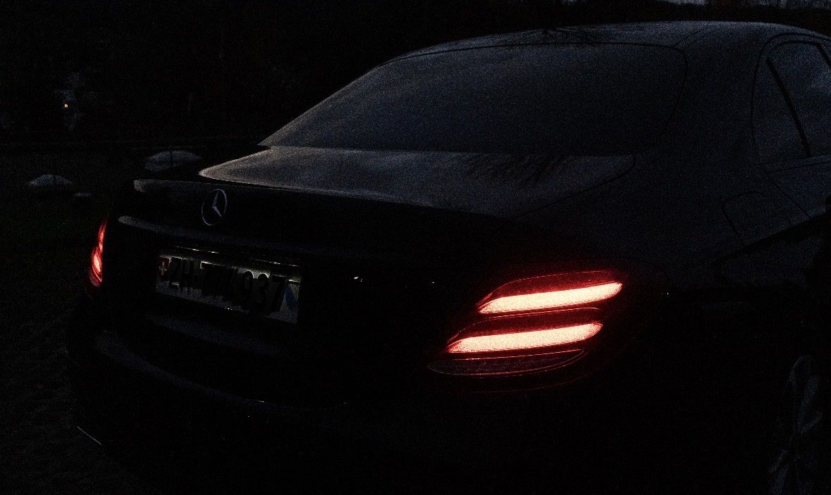 Mercedes E200 4MATIC 2020 | 66'000 km | abbassata | Somme - Image 3