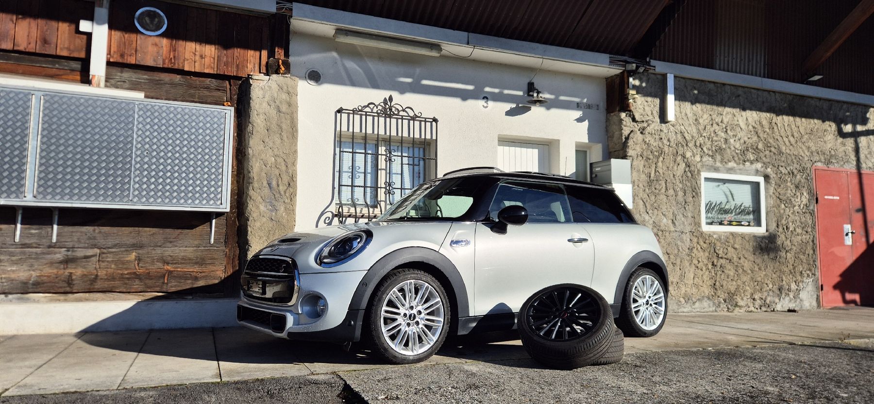Cooper S | TOP equipaggiamento | a partire da MFK &amp; Servizio - Image 1