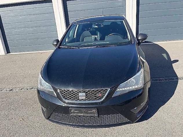 Seat Ibiza 1.4L, 5 Portes, Bon état général, Clim., Tempomat - Image 3