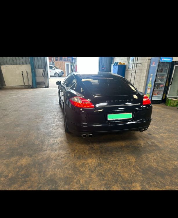 Porsche Panamera 4S, nero-met., dopo la manutenzione e con MFK recente - Image 2