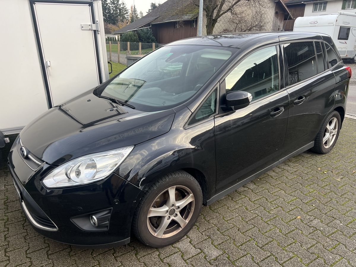 Ford C-Max - Image 1