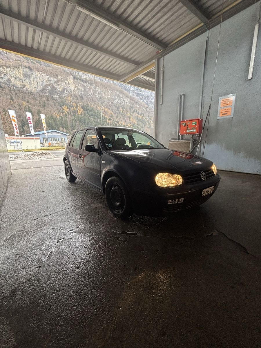 VW Golf 4 16V con MFK con 197.000 km - Image 3