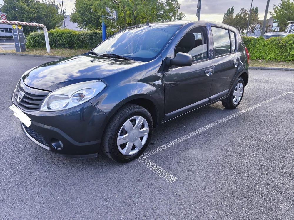 Dacia Sandero 1.2L - Image 2