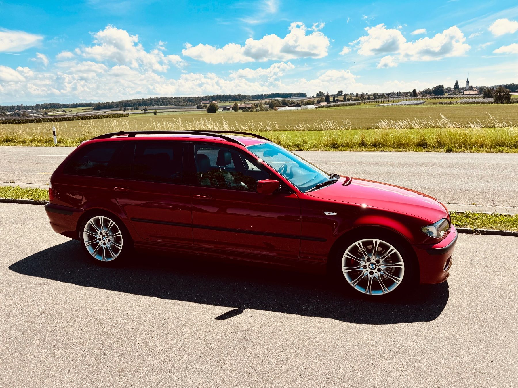 🚘 BMW 330i e46 Touring M Paket im Originalzustand - Image 1