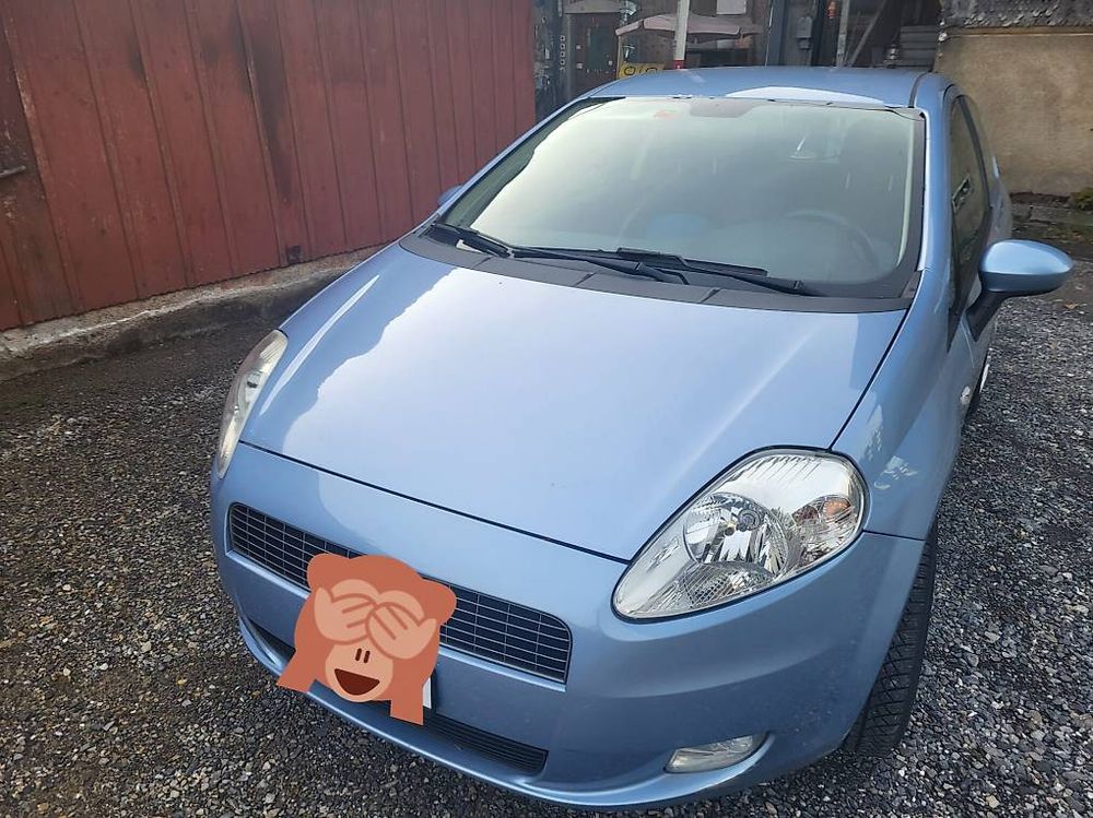 Fiat Punto 1.4 nuovo con garanzia, 8 fori.
