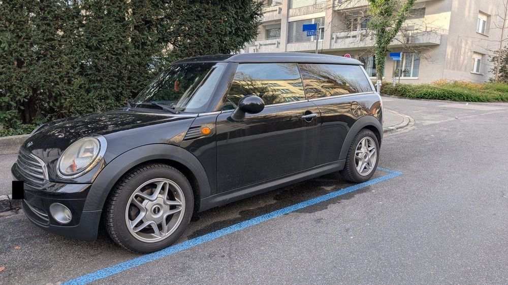 MINI Clubman – un comodo veicolo familiare con un cambio a frizione fresco!