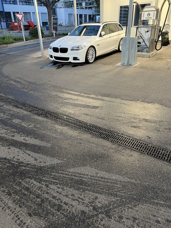 BMW 535d Touring - Ottime condizioni, appena uscito dal servizio! - Image 2