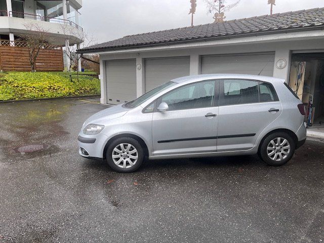 VW Golf Plus, 2006, argento, 104.518 km, auto invernale - Image 1