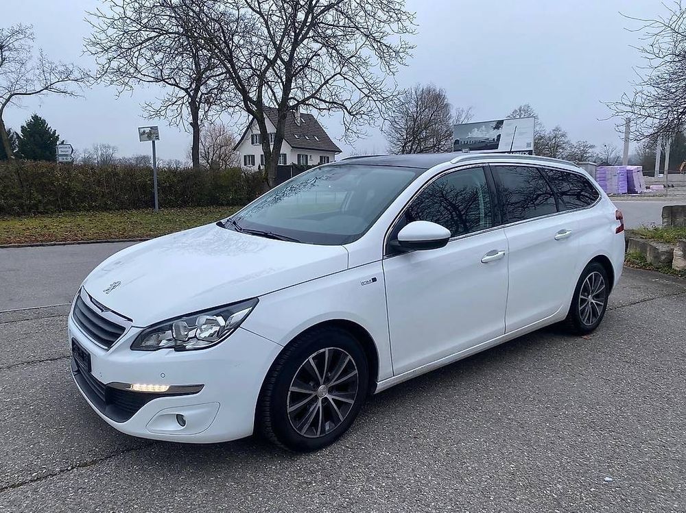 PEUGEOT 308 SW Automatico / Nuovo da MFK / 2015 Ottimo stato / - Image 2