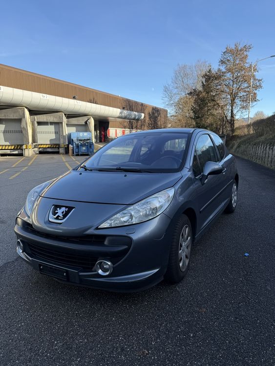 PEUGEOT 207 1.4i 16V