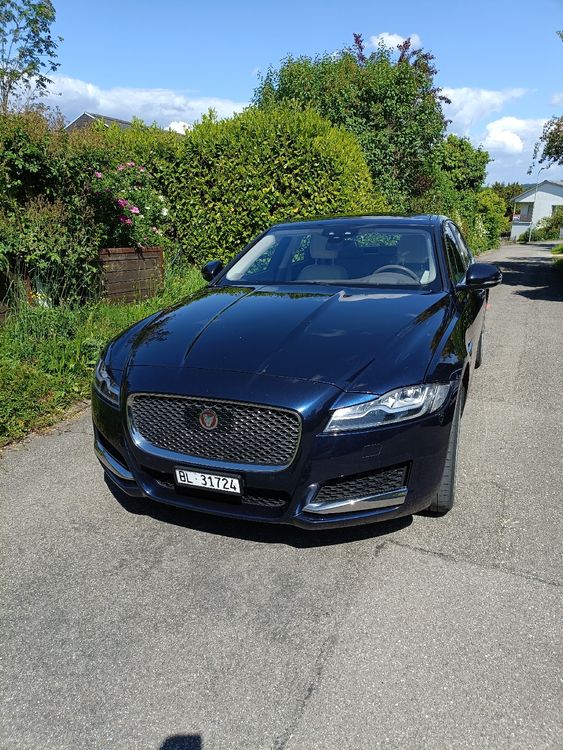 Jaguar XF 35t Portfolio