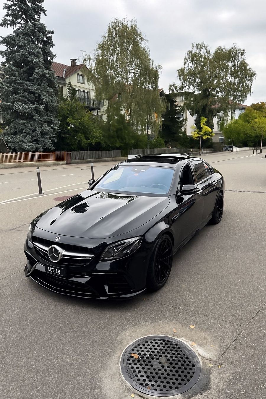Mercedes Benz E 63s AMG di seconda mano - Image 1
