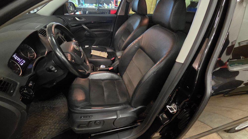 Skoda Octavia C 1.8 4x4 Laurin+Klement - Image 2