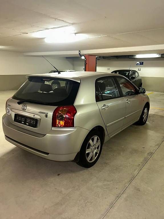 Toyota Corolla 1.6 - Image 3