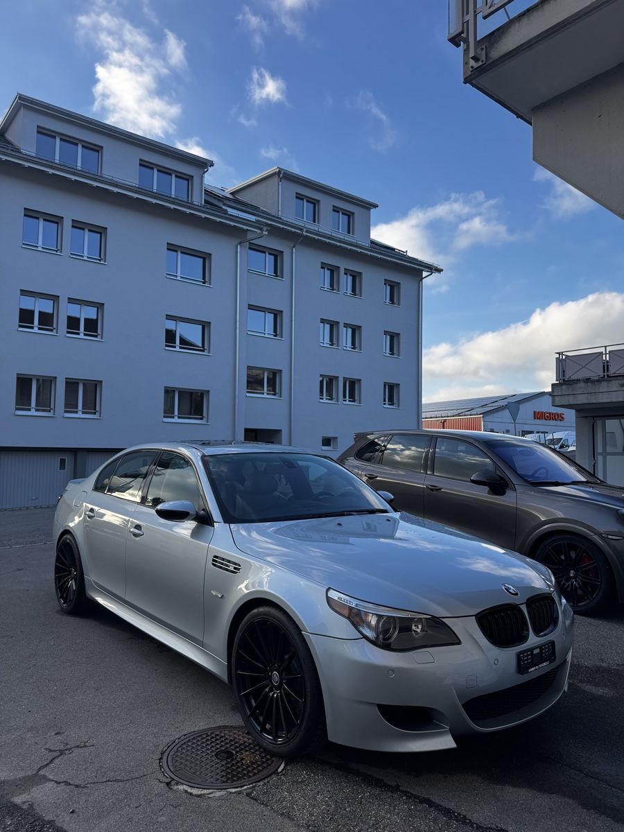 BMW M5 E60 V10 - Image 3