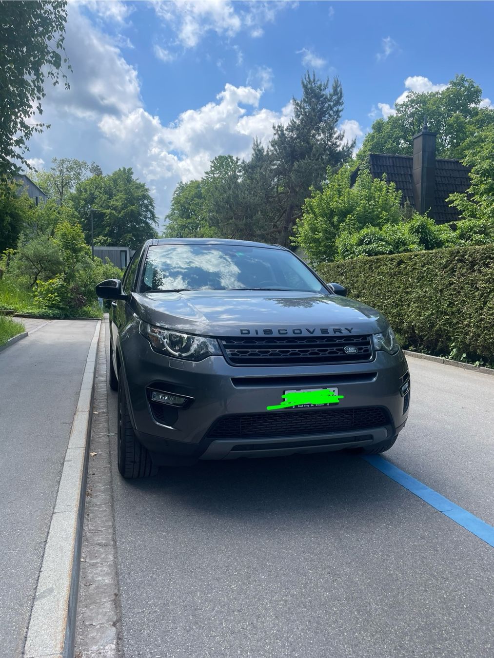 Land Rover Discovery Sport Si4, 7 posti, 8 marce - Image 1