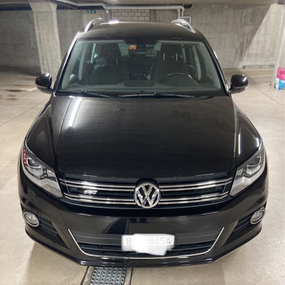 VW Tiguan 1.4 4Motion Cup R Line - Image 1