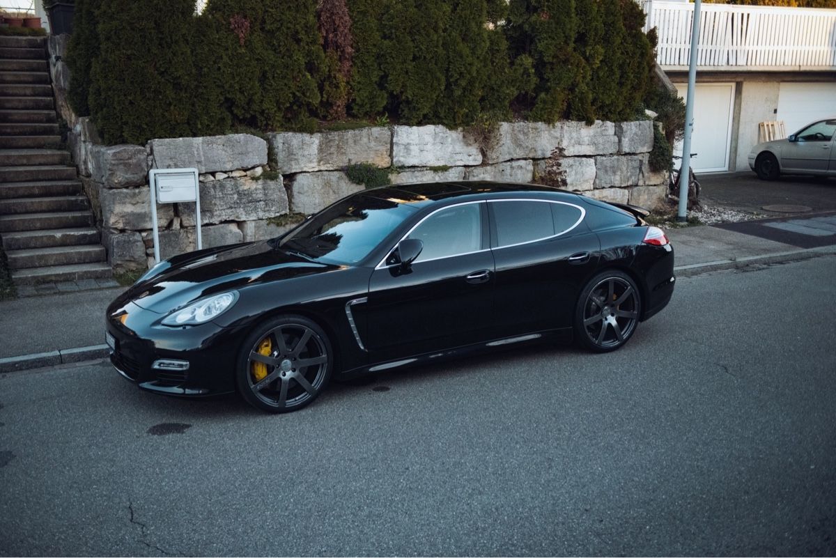 Porsche Panamera Turbo - Image 1