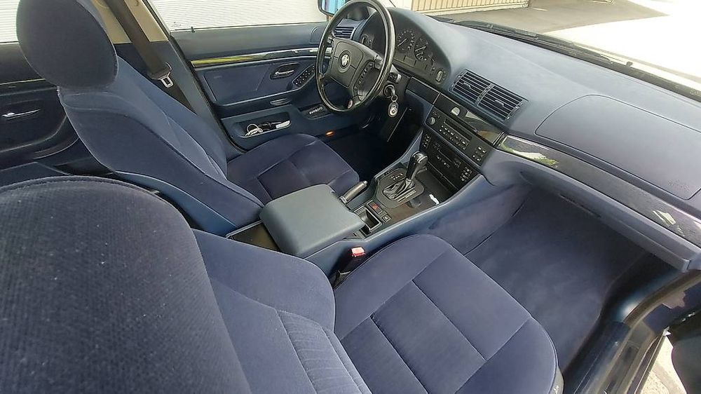 BMW E39 528i A Touring con AHK. 218.000 km - Image 2